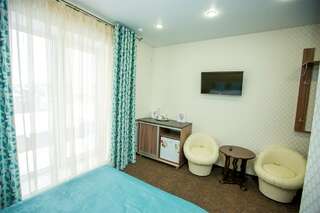 Гостиница Элион Балаково Полулюкс 2-х местный (одна двуспальная  кровать) DBL-9