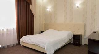 Гостиница Elion Hotel Балаково Двухместный номер Делюкс с 1 кроватью и ванной-1